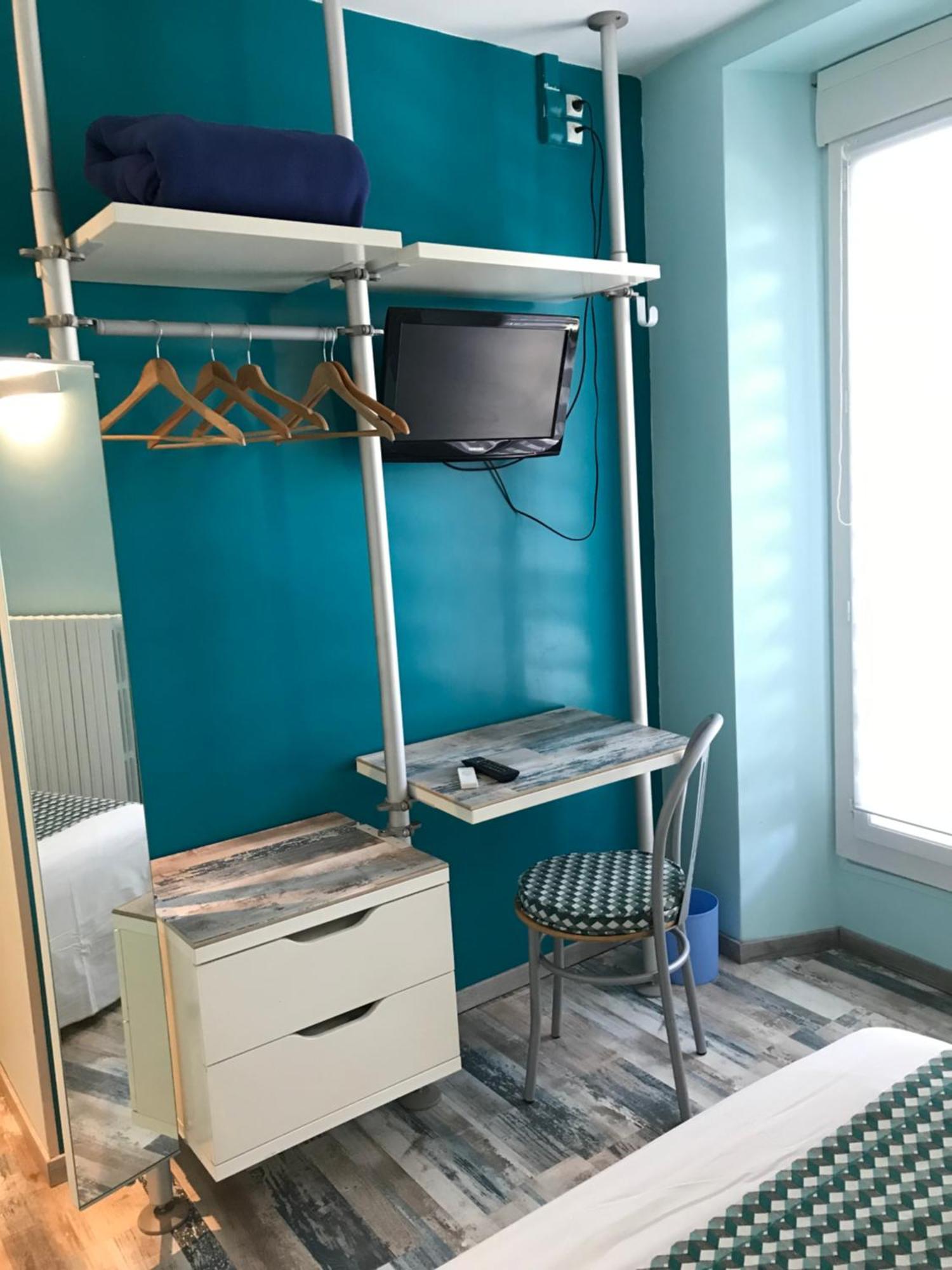 Hostellerie Le Mirabeau Peyrolles-en-Provence Exteriör bild